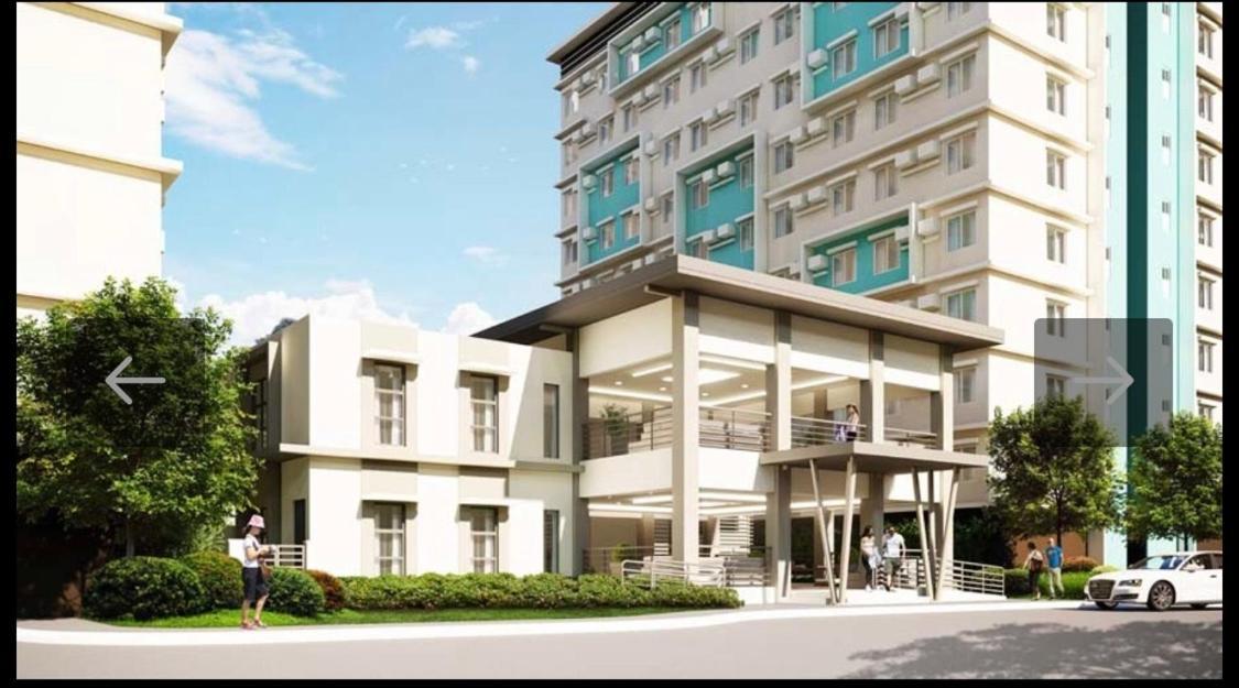 One Spatial Two Bedroom Condominium Unit With Pool And Gym Free Netflix And Wifi Илойло Сити Екстериор снимка